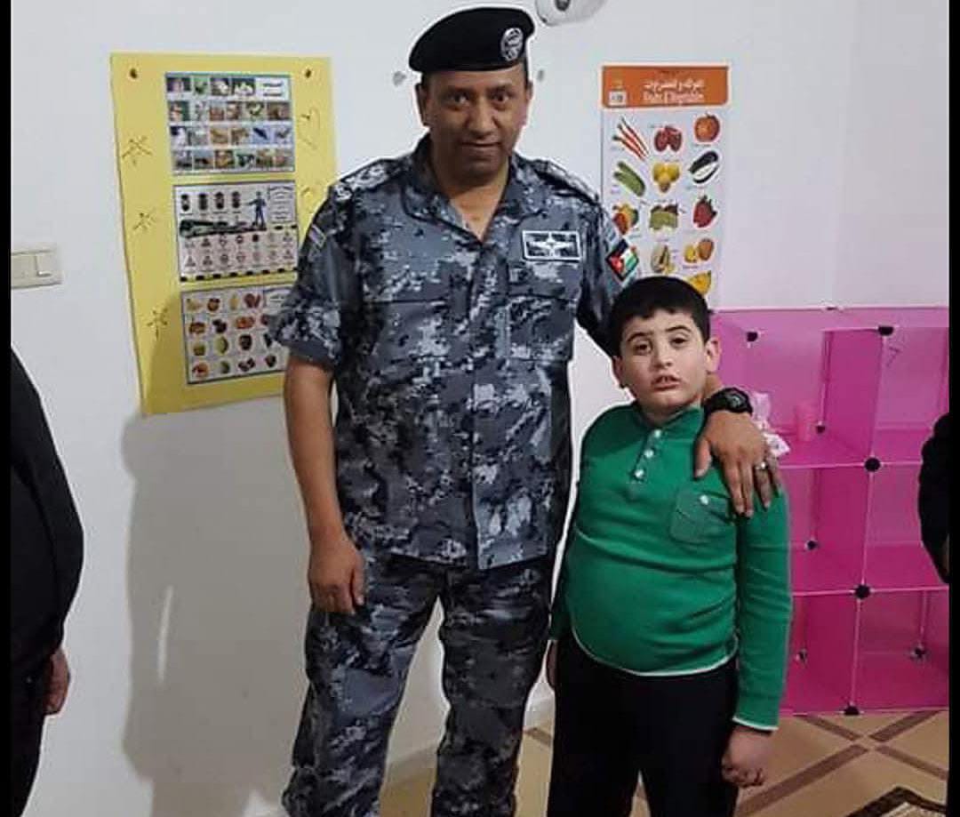 رجل الإنسانية قبل المناصب.. حسين الحواتمة نموذجاً