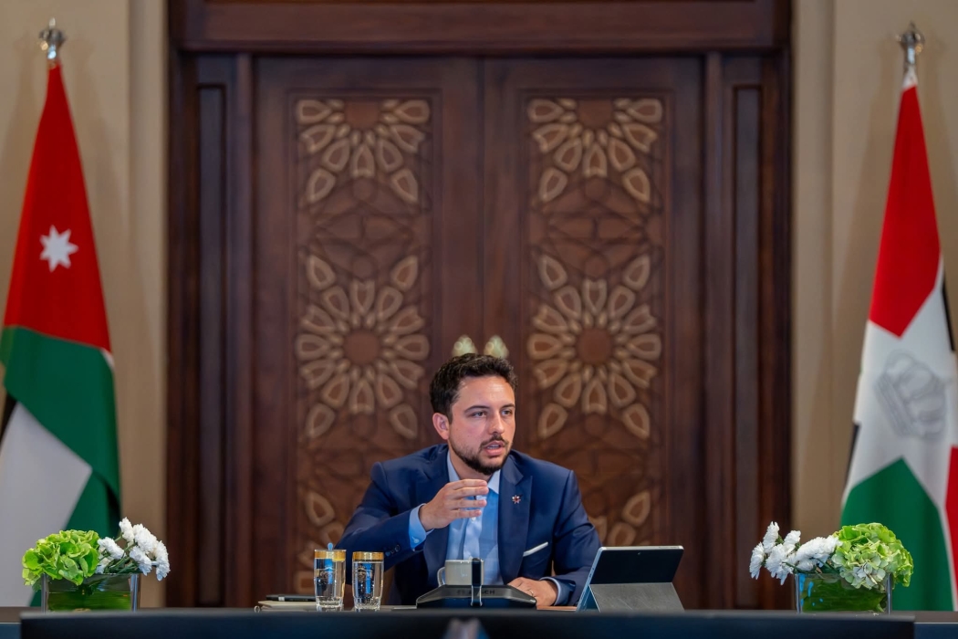 ولي العهد يؤكد أهمية التوسع في إدارة البيانات في المؤسسات الحكومية
