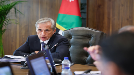 حسّان يجري اليوم تعديلا وزاريا موسعا هو الأول على حكومته