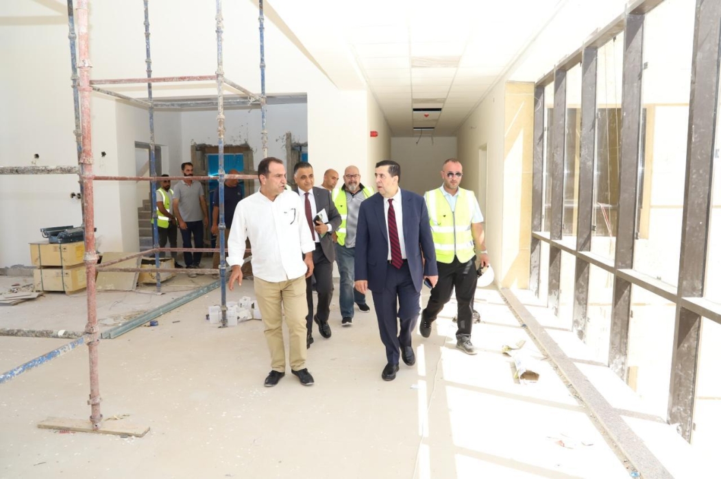 العجلوني يتفقد سير العمل في مشروعي كليتي جرش التقنية وعجلون الجامعية