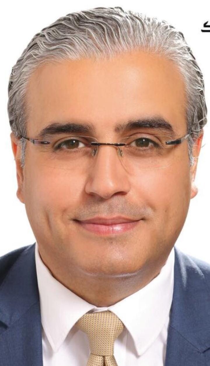 أبو الفيلات يهنئ الدكتور إبراهيم البدور بالثقة الملكية بتوليه وزارة الصحة.