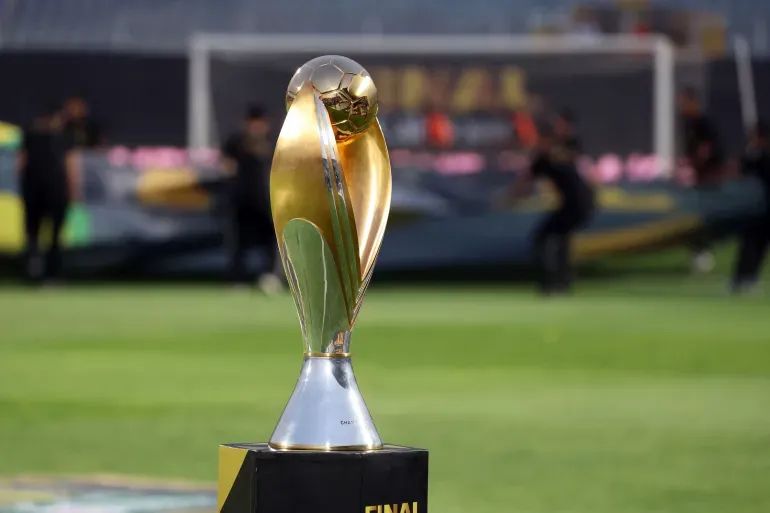 قرعة الدور التمهيدي لدوري أبطال إفريقيا لكرة القدم تسفر عن مواجهات قوية للفرق العربية