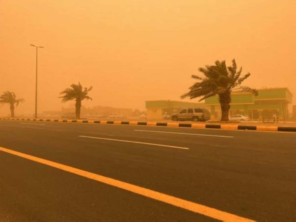 السعودية : موجة حارة وأمطار ورياح نشطة متفرقة على المنطقة الشرقية