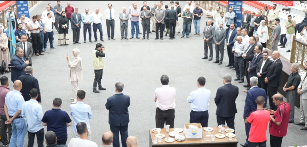 الزرقاء للتعليم والاستثمار تحتفي بأبناء العاملين الناجحين في الثانوية العامة