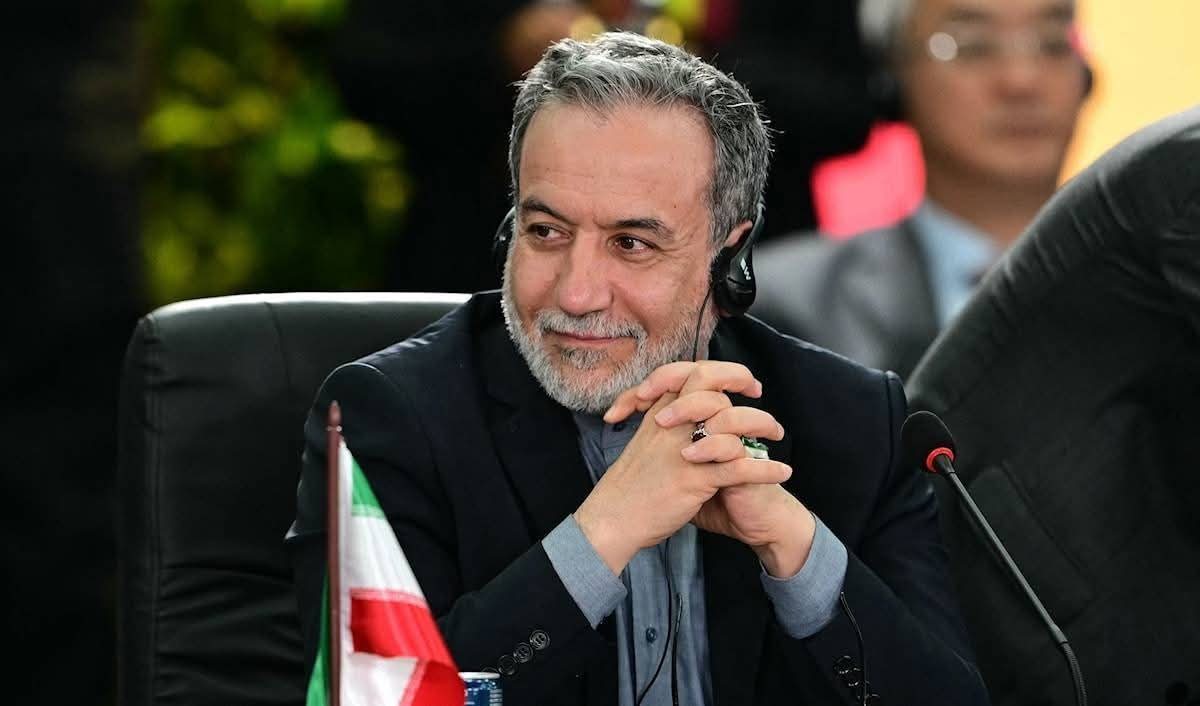 وزير الخارجية الإيراني : نائب مدير الوكالة الدولية للطاقة الذرية لن يزور المنشآت النووية#44;