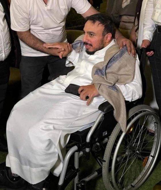 اليمنيون يتفاجأون بالظهور الأول لنجل الرئيس اليمني الراحل ريدان علي عبد الله صالح في زفاف شقيقه صخر