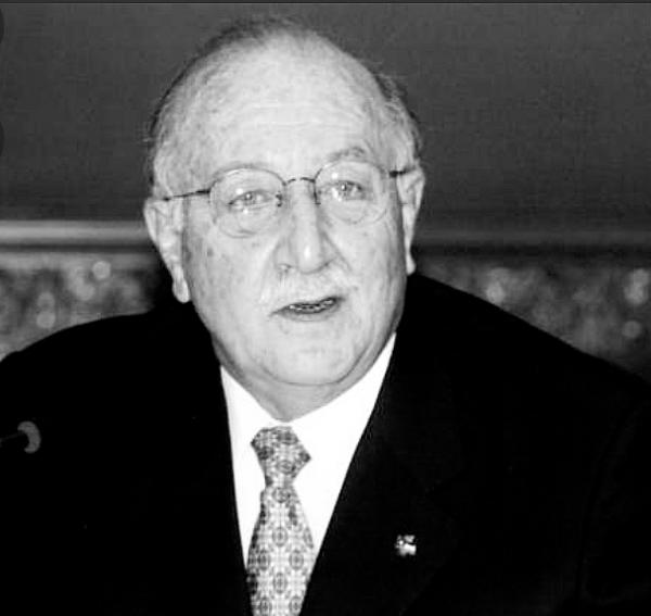 القيسي يكتب ذكرى مرور عام على رحيل دولة زيد الرفاعي