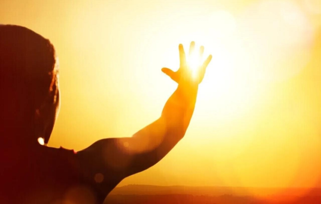 استمرار الأجواء الحارة.. والضمان تحذر من الإجهاد الحراري