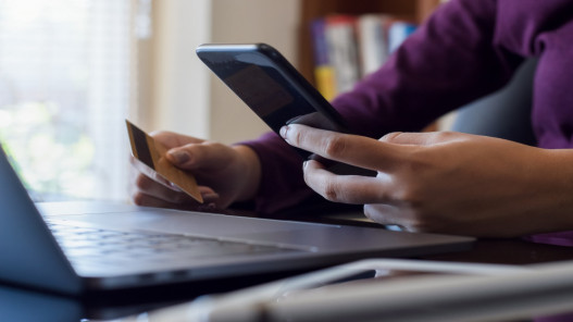 8.89 مليار دينار قيمة حركات الدفع عبر إي فواتيركم منذ بداية 2025