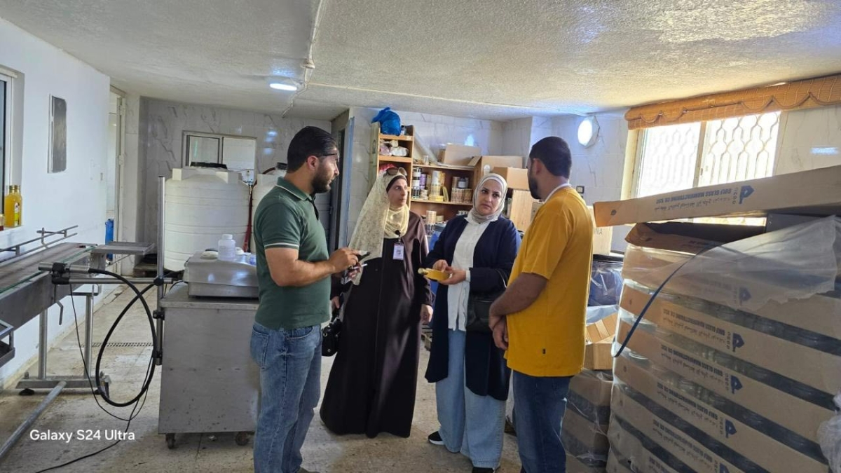 مديرة مديرية زراعة جرش تزور معمل سما المجدل للصناعات الغذائية والمنتجات البلدية