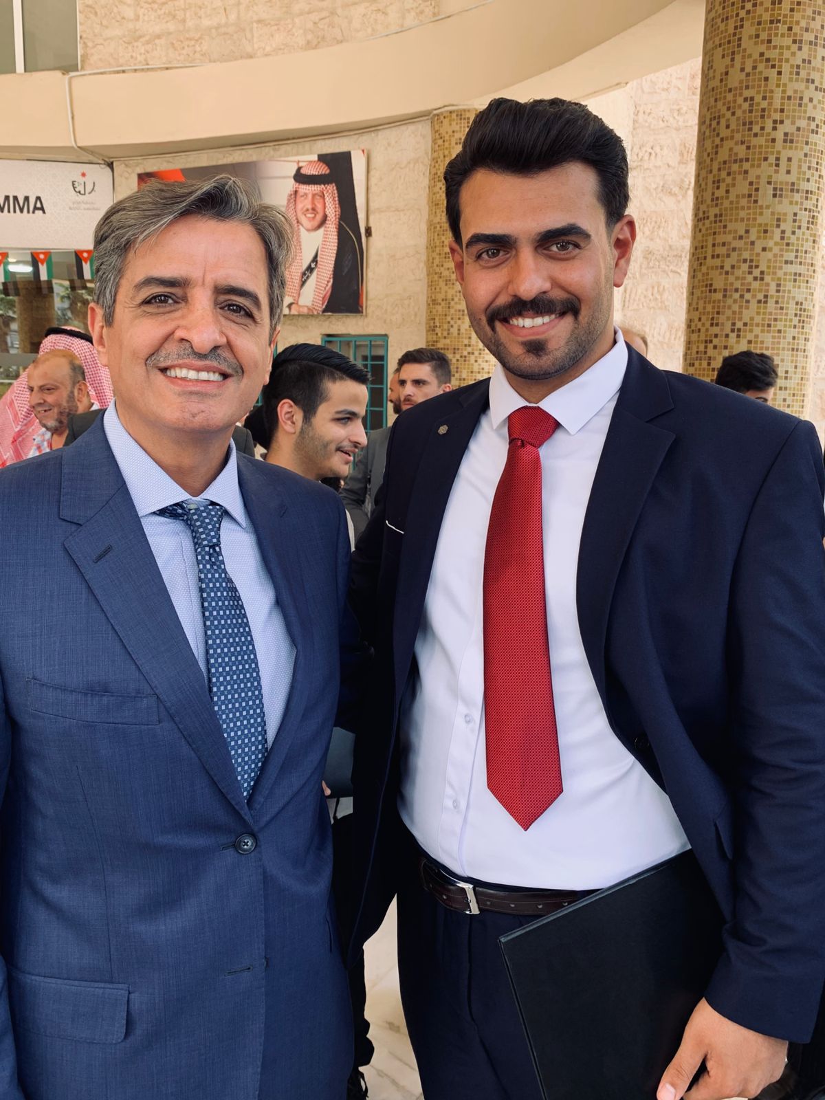 أحمد مهاوش بني ياسين يتسلم درع تكريم وطني من الرواد