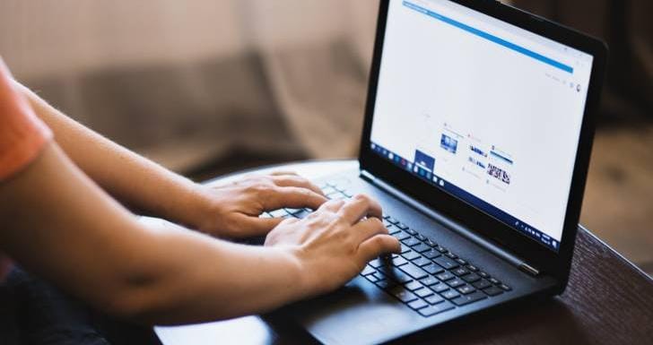 بدء التقديم للاستفادة من المكرمة الملكية لأبناء العشائر اليوم إلكترونيا