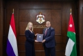 القطارنة يتسلم أوراق اعتماد سفيرة هولندا الجديدة في عمّان