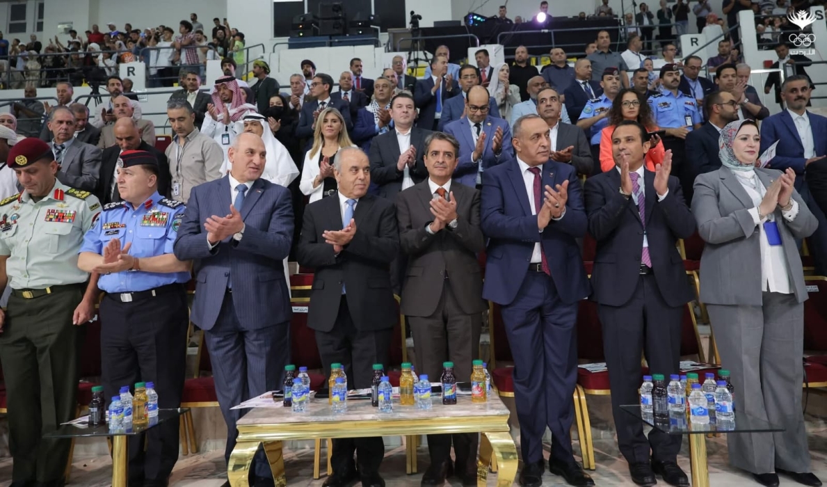 وزير التربية يفتتح البطولة العربية للرياضة المدرسية...صور