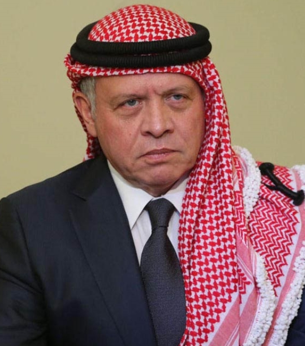الملك يؤكد هاتفيا لـ ماكرون ضرورة تكثيف الجهود لوقف إطلاق النار في غزة