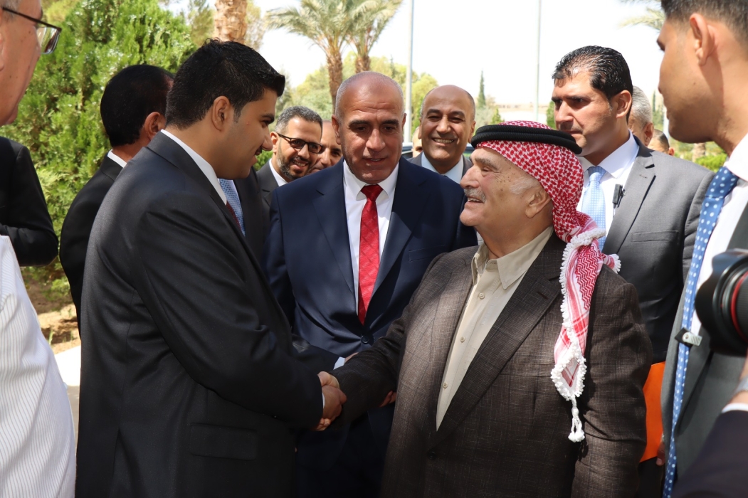 الأمير الحسن يشارك في لقاء شبابي حواري بمحافظة معان