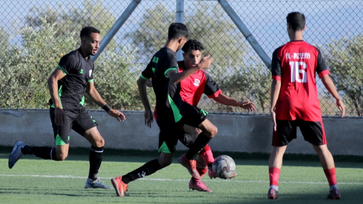 فريق الجزيرة ينفرد بصدارة دوري الرديف