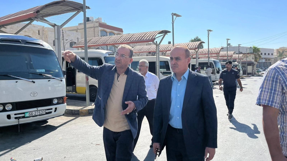 المواس والحسبان يتفقدان الواقع الخدمي والمروري في سحاب  صور