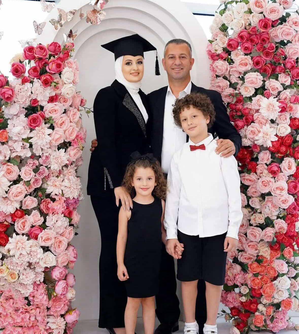 مبارك الدكتوراة لرزان جهاد عبيدات