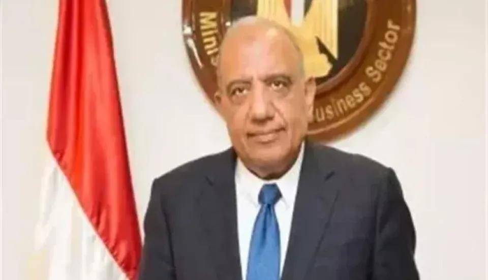 وزير الكهرباء المصري يتعرض لحادث مرور أثناء توجهه لمدينة العلمين