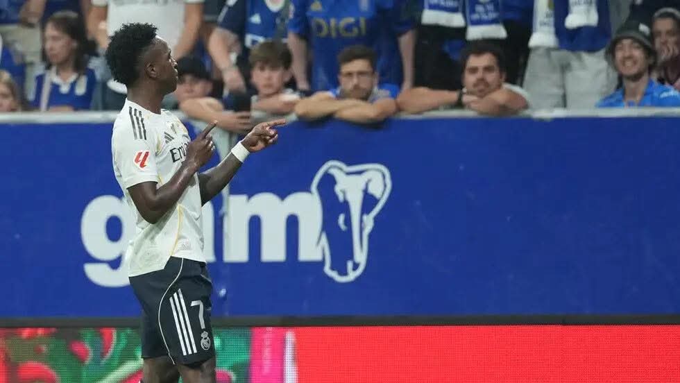 سواريز ينتقد فينيسيوس: يعاني من مشكلة اجتماعية