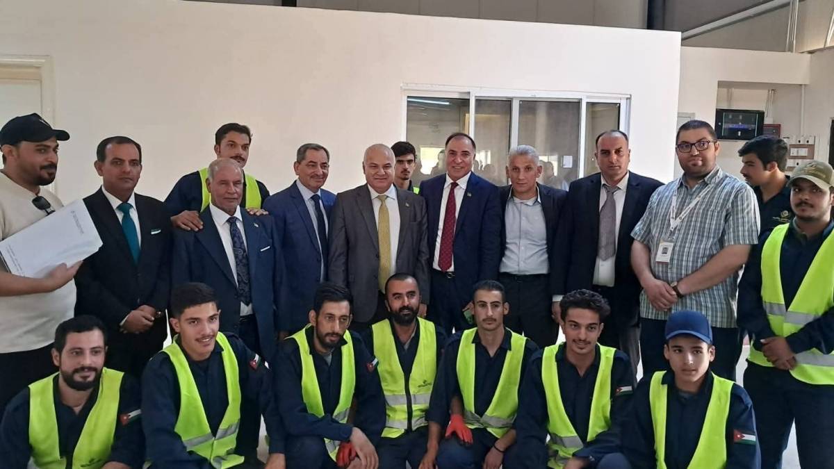 وزير العمل يزور مشغل تدريب حوشا التابع للشركة الوطنية للتشغيل والتدريب