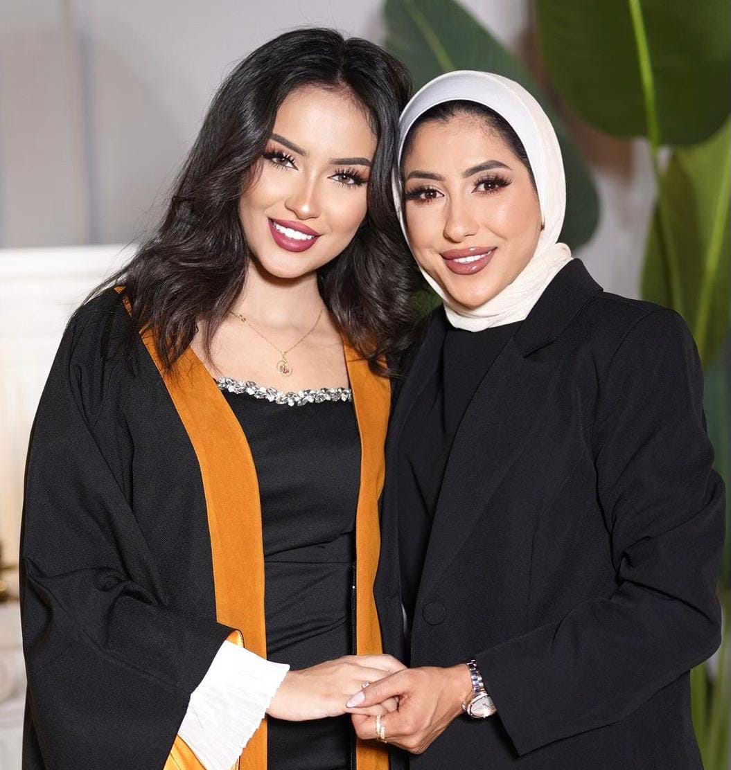 هنا العدوان تهنئ روتانا بحصولها على درجة الماجستير