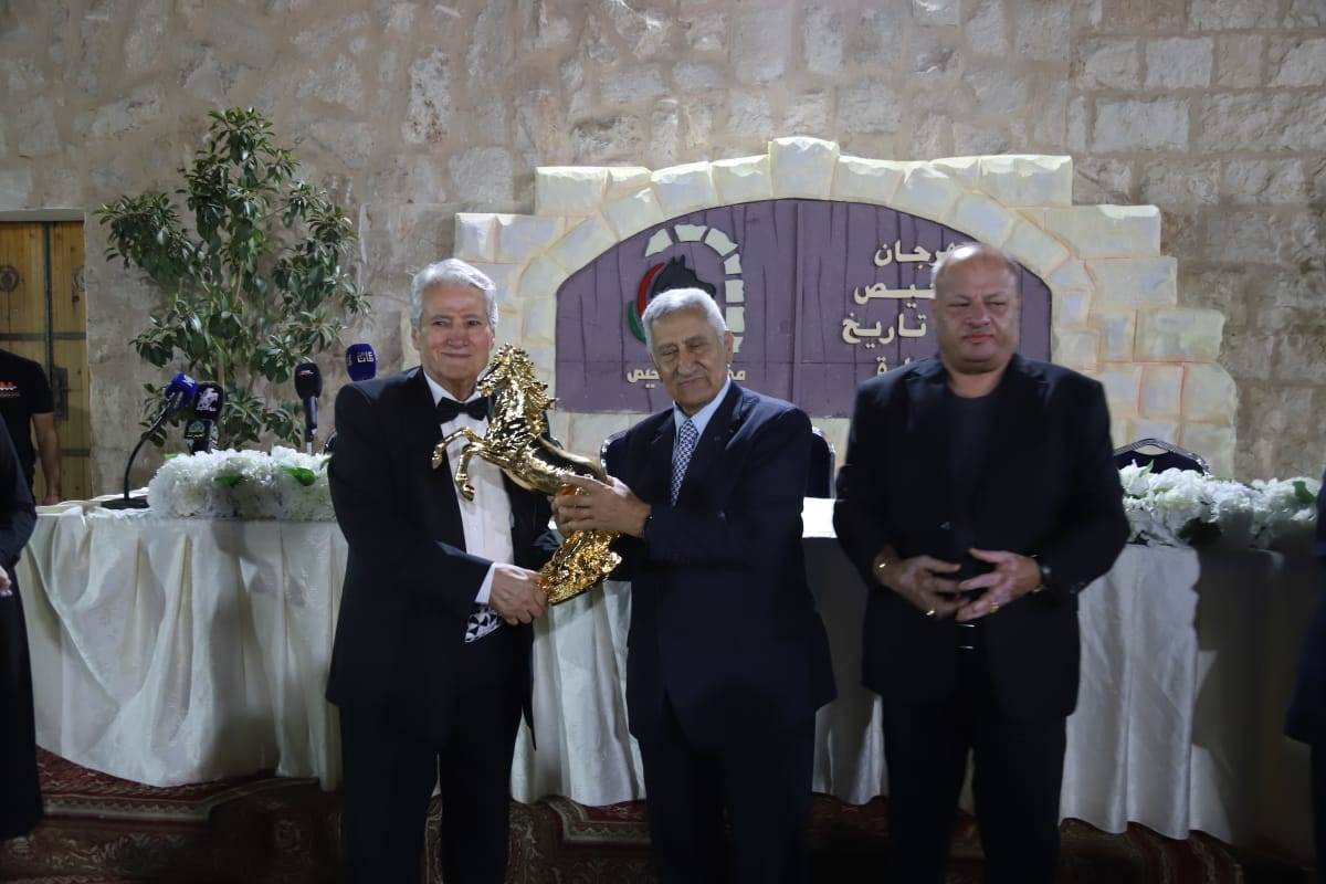 مهرجان الفحيص يكرم نخبة من مبدعي الأردن برعاية عبدالله النسور...صور