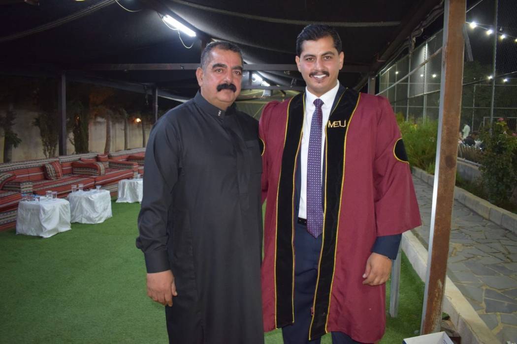 النيروز تهنئ موسى النعيمي بتخرج نجله عمر ونجاح يوسف في الثانوية العامة