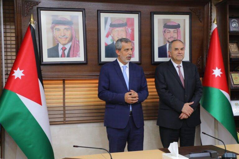 43 محاميا يؤدون اليمين القانونية