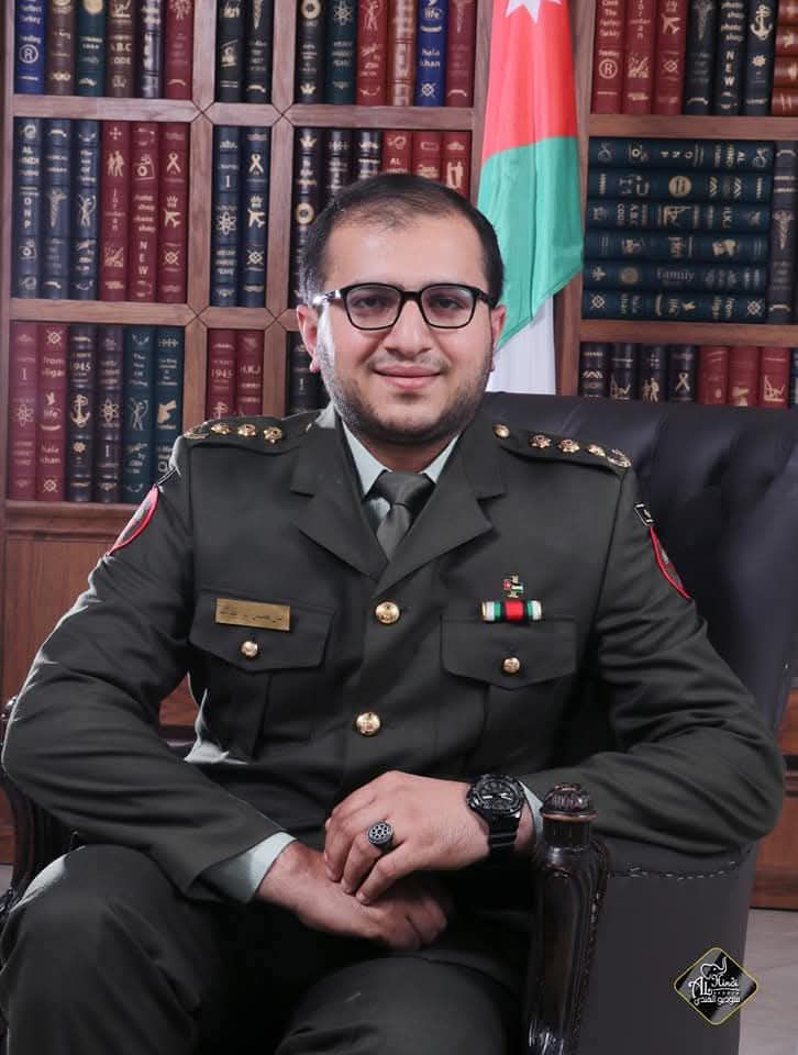 أنس خميس أبو الفيلات ينال درجة الماجستير في الفقه وأصوله