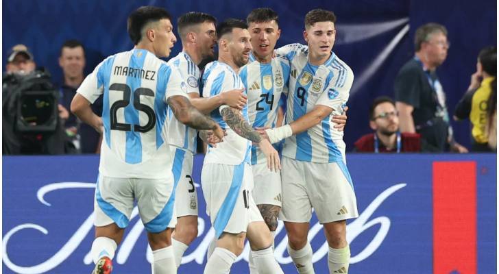 ميسي يلمح إلى نهاية مسيرته الدولية مع الأرجنتين