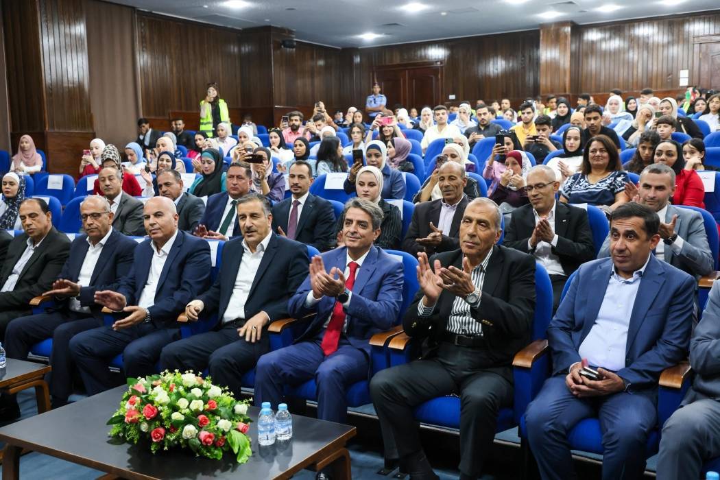 العدوان: الشباب أثبتوا حضورهم الفاعل والوزارة ماضية في توسيع برامج تمكينهم