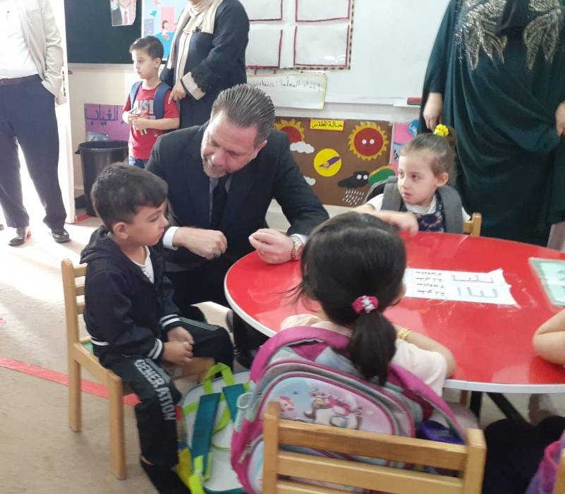 مدير تربية جرش يتفقد مدارس في ظهر السرو ويشارك في حملة النظافة الشاملة بالمنطقة الأثرية  صور