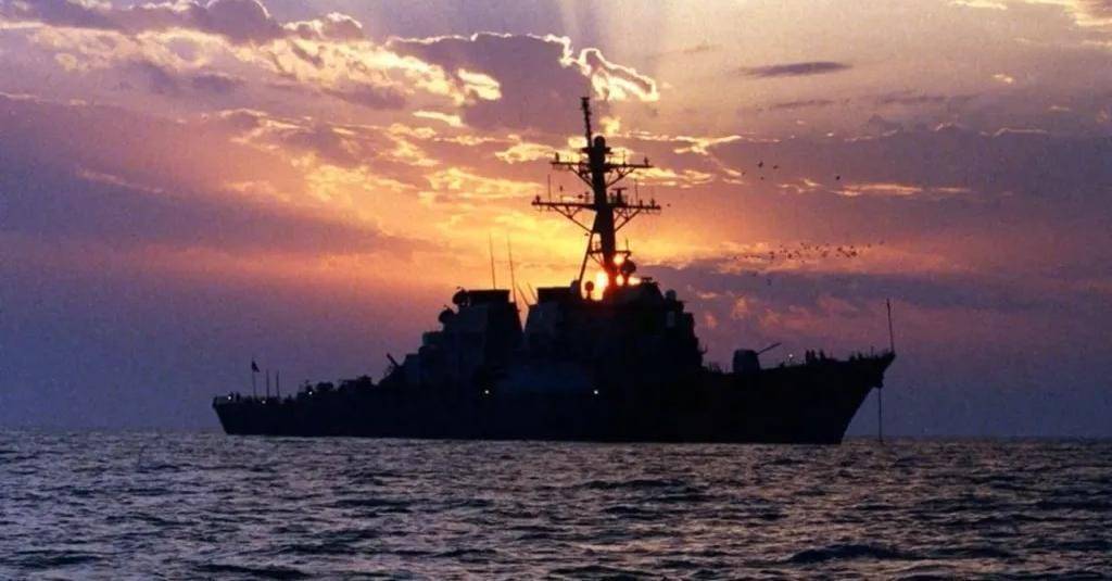 اليمن ...هجوم على سفينة إسرائيلية في البحر الأحمر ودوي انفجار قوي