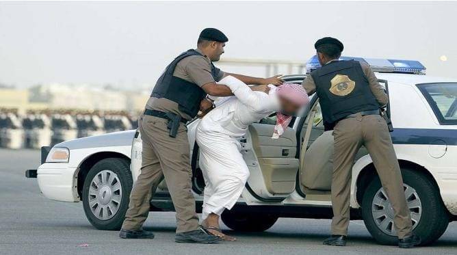 السعودية:  توقف 138 موظفًا بتهم الرشوة واستغلال النفوذ الوظيفي