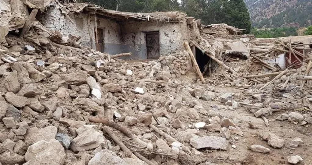 زلزال أفغانستان المدمر يثير تعاطفاً دولياً وإقليمياً واسعاً