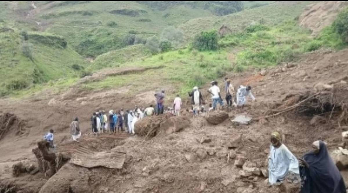 وفاة أكثر من 1000 شخص في انهيار أرضي غرب السودان