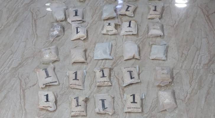 الجيش العربي: المنطقة العسكرية الشرقية تحبط ثلاث محاولات تهريب في مواقع مختلفة عبر بالونات