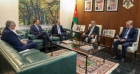 حسّان يبحث مع رئيس المنتدى الاقتصادي العالمي سبل تعزيز التعاون بين الأردن والمنتدى