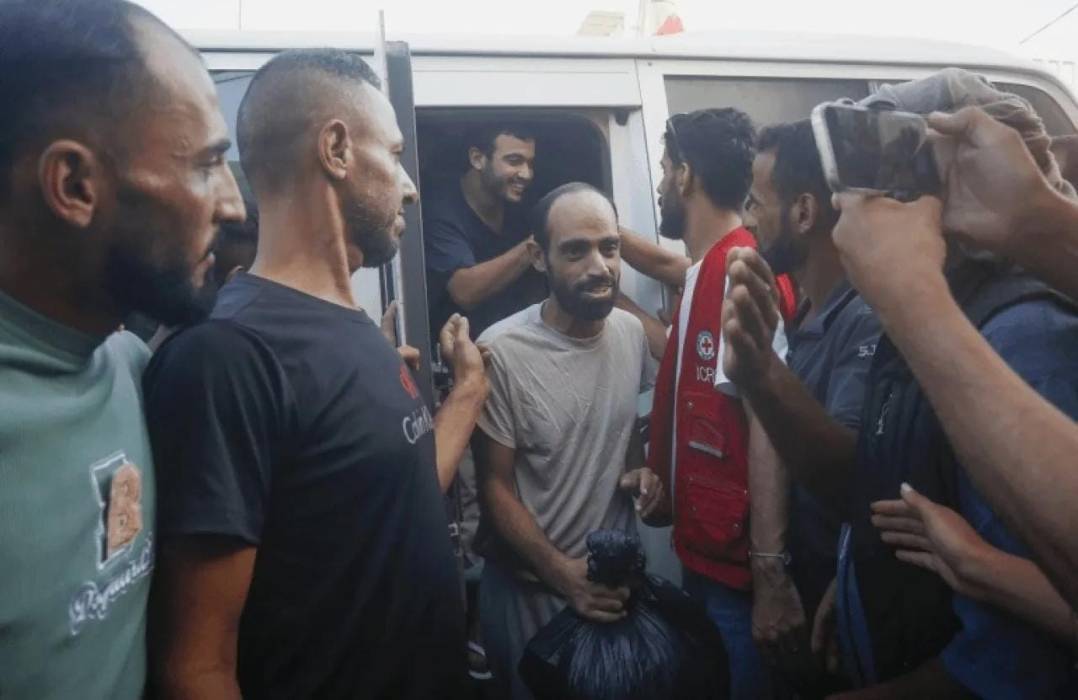 إسرائيل تفرج عن 9 أسرى فلسطينيين من غزة