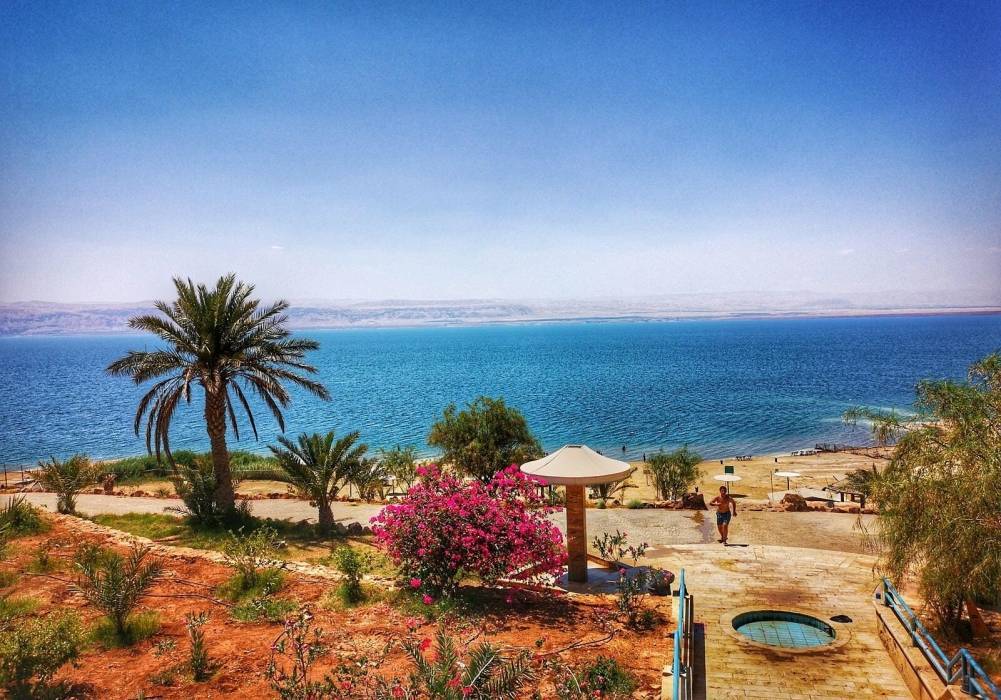 كورنيش البحر الميت.. مشروع طموح ينتظر الضوء الأخضر