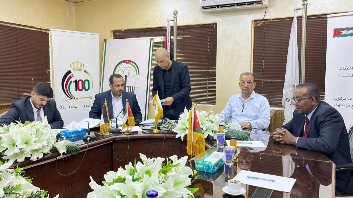 الرقاد نائبًا لرئيس لجنة بلدية سحاب والفروخ والسواريس يؤديان القسم  صور