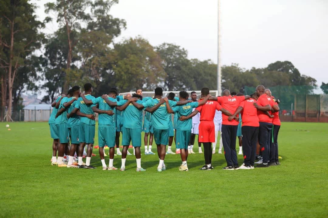 بعثة المنتخب السوداني تغادر كمبالا اليوم الى داكار لمواجهة السنغال