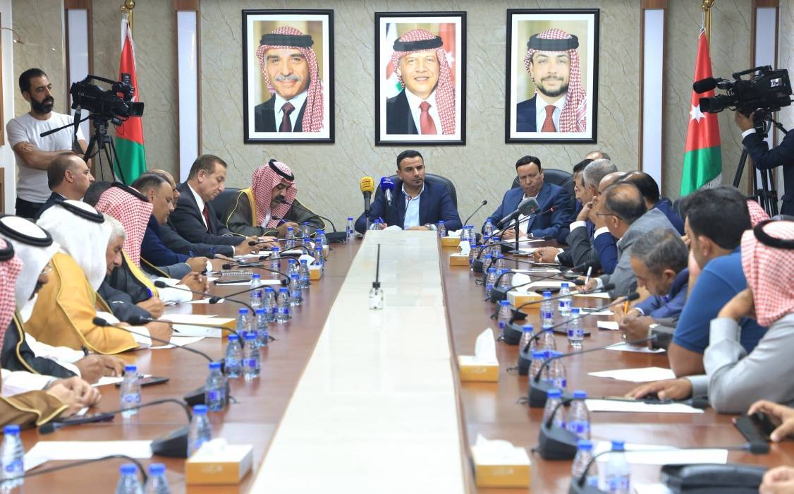 الزراعة النيابية تؤكد دعم مربي الثروة الحيوانية وتطلع على إجراءات الحملة الوطنية للترقيم الإلكتروني