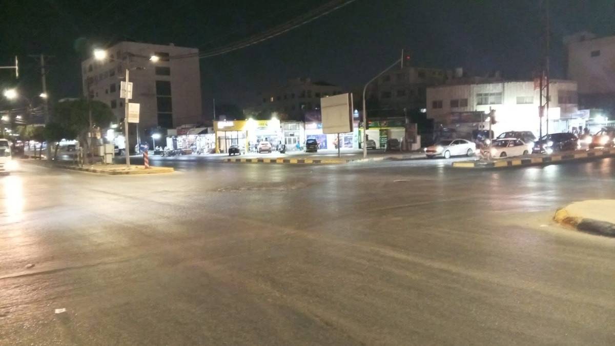 بلدية إربد تغلق مسرباً رئيسياً بسبب عطل مفاجئ في خط صرف صحي