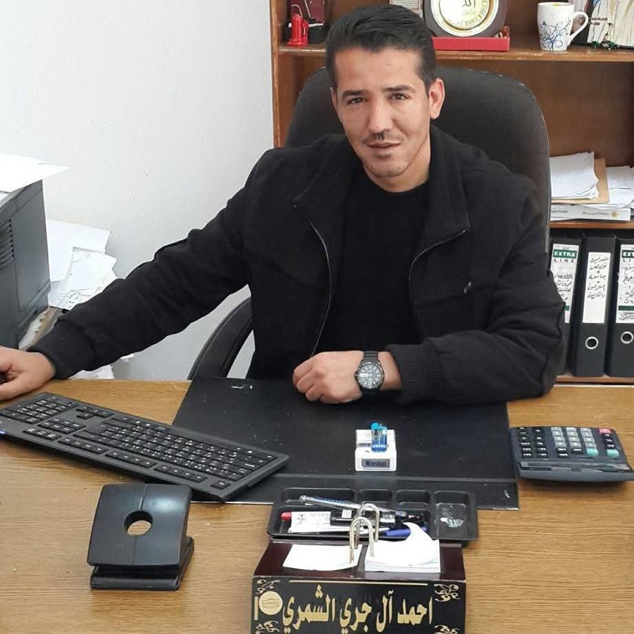 أحمد آل جري الشمري: نموذج للتميز والإخلاص في خدمة الطلبة