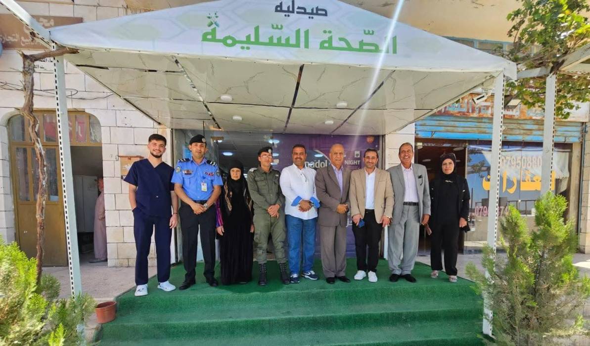 الشرطة المجتمعية تشارك باليوم الطبي المجاني في بادية الموقر