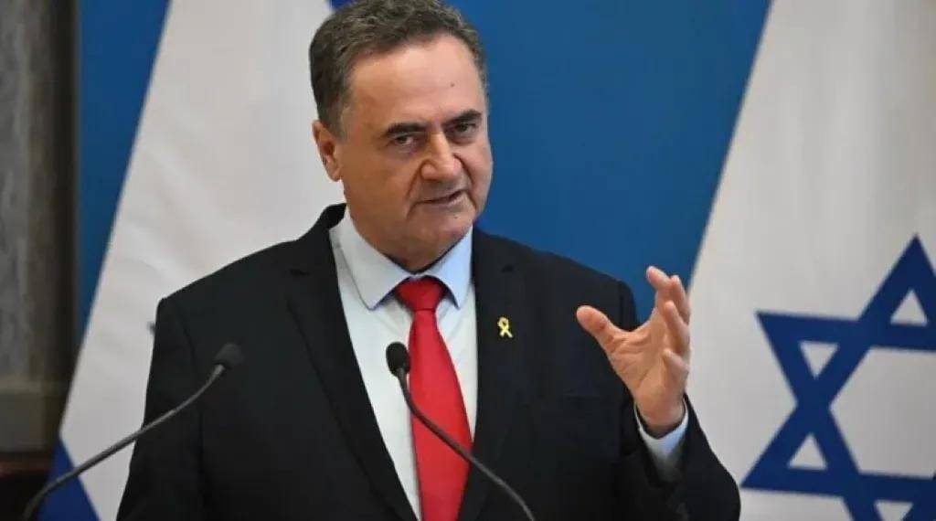 منها تحول مياه النيل إلى دم.. وزير الدفاع الإسرائيلي يهدد  بـالضربات العشر