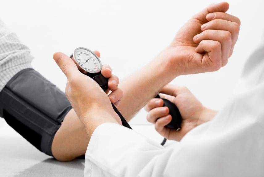 مبادرة الطب العالمي تنظم يومًا طبيًا مجانيًا في الأزرق يوم السبت